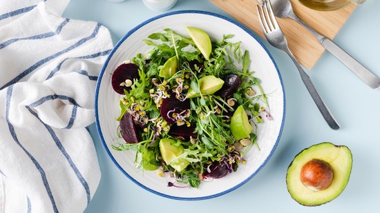 Hatékony fegyver a rák elleni küzdelemben: otthon, kert nélkül is termesztheted ezeket a zöldségeket