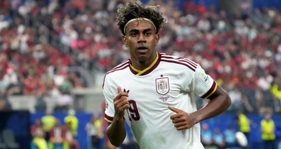 19 évesen már futballtörténelmet írt: Lamine Yamal, a fiú, akire most az egész világ figyel