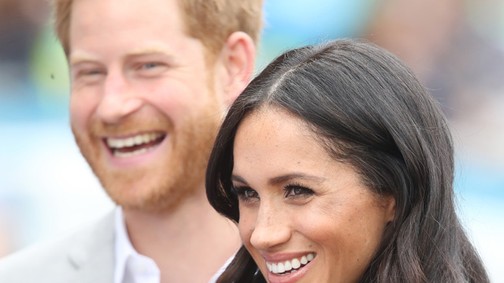 Meghan Markle most először viselt nadrágot hercegnéként és a legjobb választása volt!