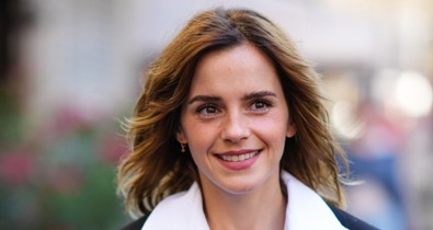 Emma Watson élete legmerészebb ruhájában ragyogta be a vörös szőnyeget