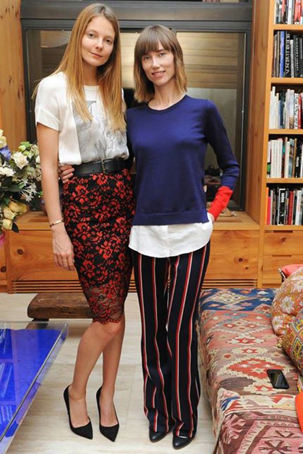 Mihalik Enikő és Allure címlapjainak stylistja  Anya Ziourova a híres fotósduó otthonában