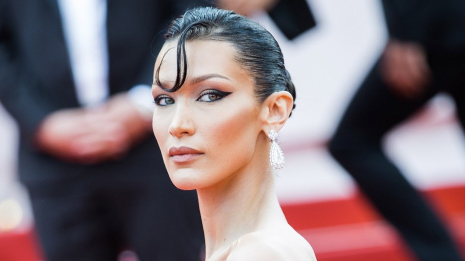  Bella Hadid a 2022-es cannes-i filmfesztiválon