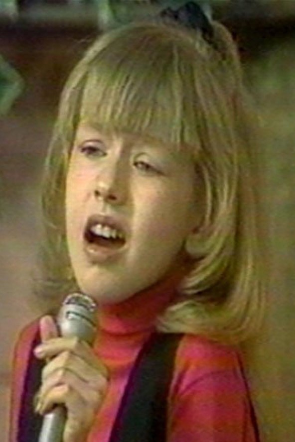 A 12 éves Christina Aguilera előadásától leesik az állad!