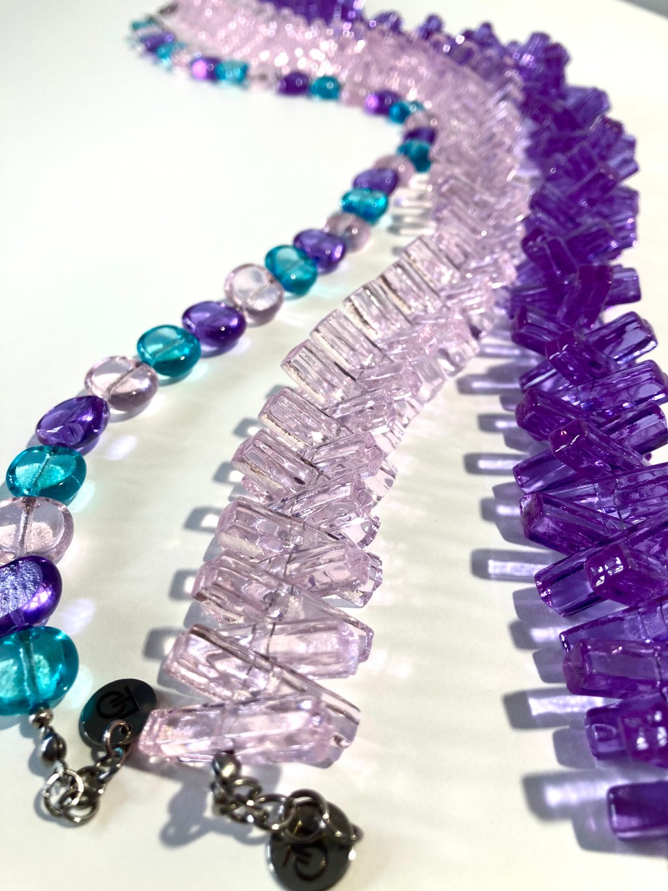 A FaludiG kollekciók nemzetközi divateseményeken is bemutatásra kerültek.