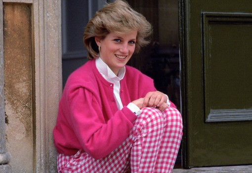 10 időtlen nyári szett Diana hercegnétől, ami ma is pont ugyanolyan divatos, mint 30 éve