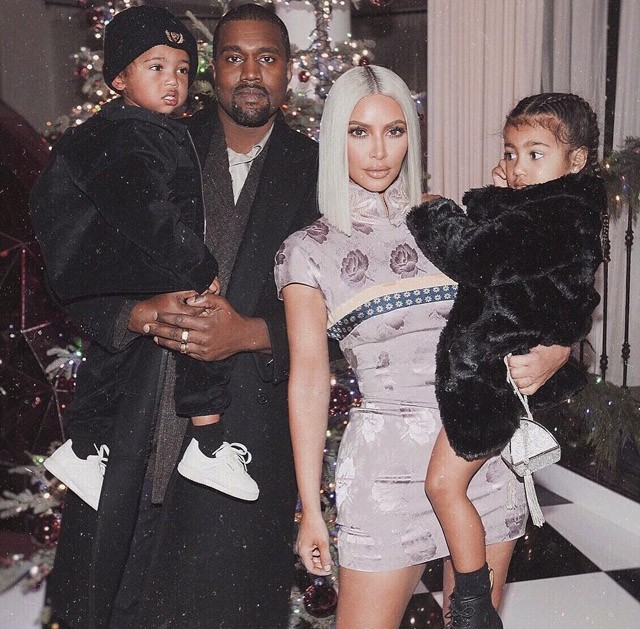 Kim Kardashian bulizni ment, amikor fia kórházban volt? Így reagált a vádakra!