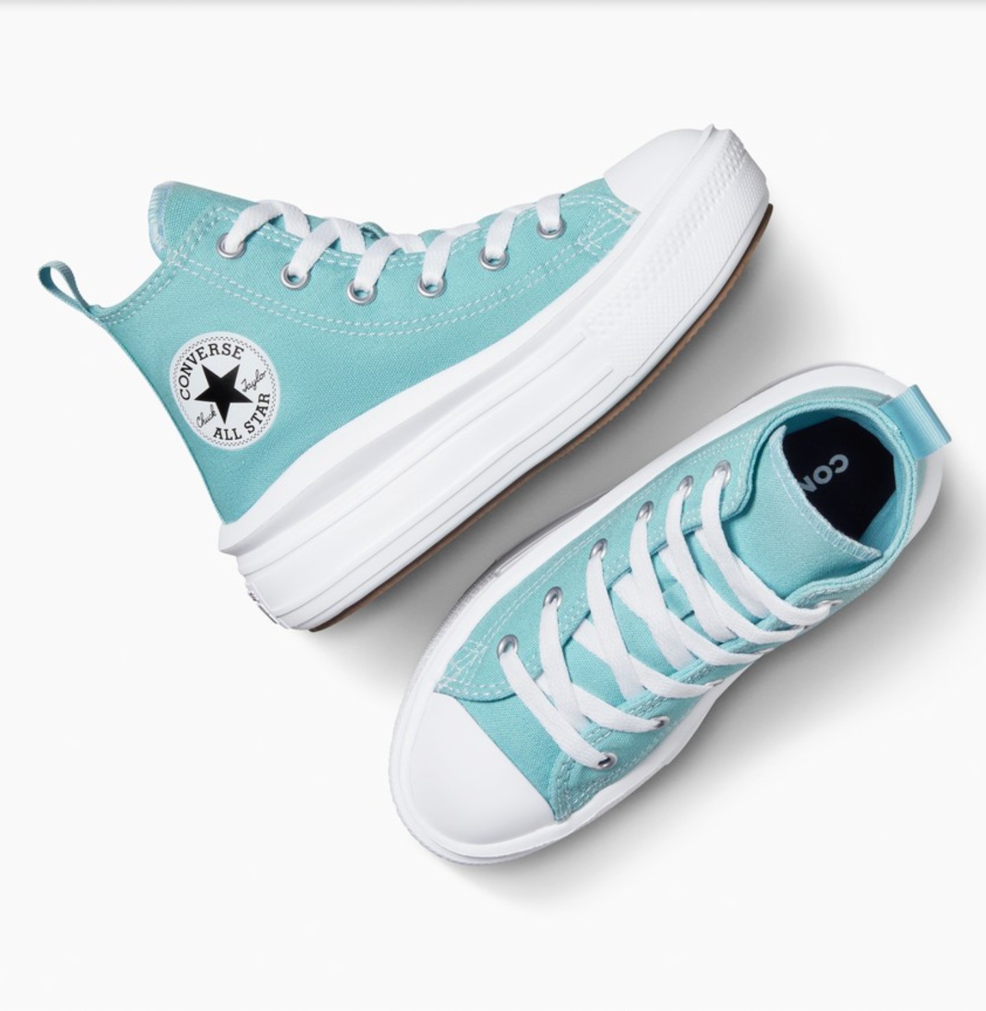 Tornacipő CONVERSE 24 990 Ft 30% kedvezmény a GLAMOUR-napokon