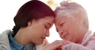 Rákdiagnózis: hogyan kommunikáljunk hozzátartozóként az érintettel?