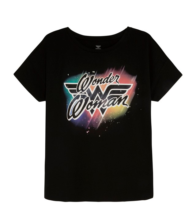 A Springfield neves női illusztrátorokkal ünnepli a nőnapot