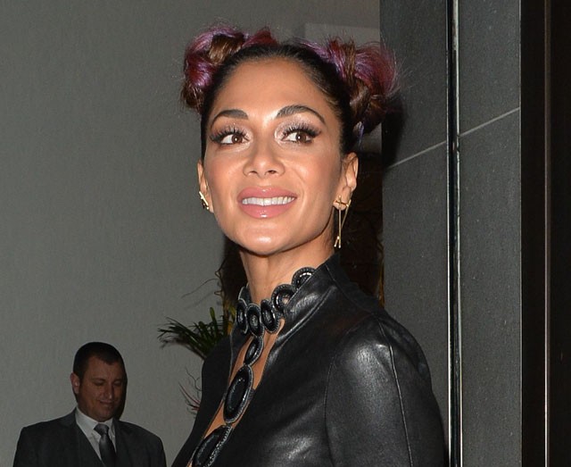 nicole scherzinger, dekoltázs, bőrruha, instagram