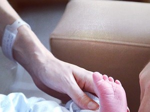 Megszületett a szupermodell negyedik gyermeke