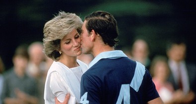 Sosem látott fotókon Diana hercegnő és Károly király