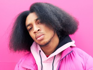 Nem vagy kevésbé ember, ha nem posztolod tele az Instagramot a fájdalmaddal