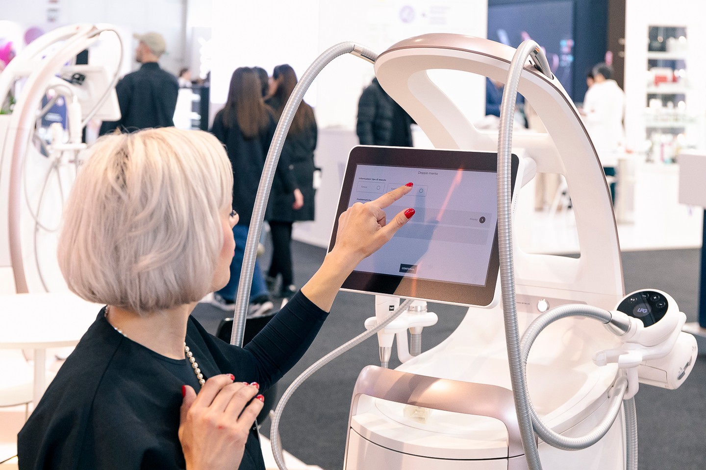 A Cosmoprof Bologna kiállítás a szépségápolás jelenét és jövőjét is bemutatta