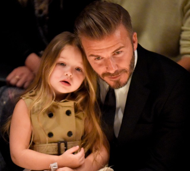 Jó ég: mikor lett ilyen nagy David és Victoria Beckham kislánya?