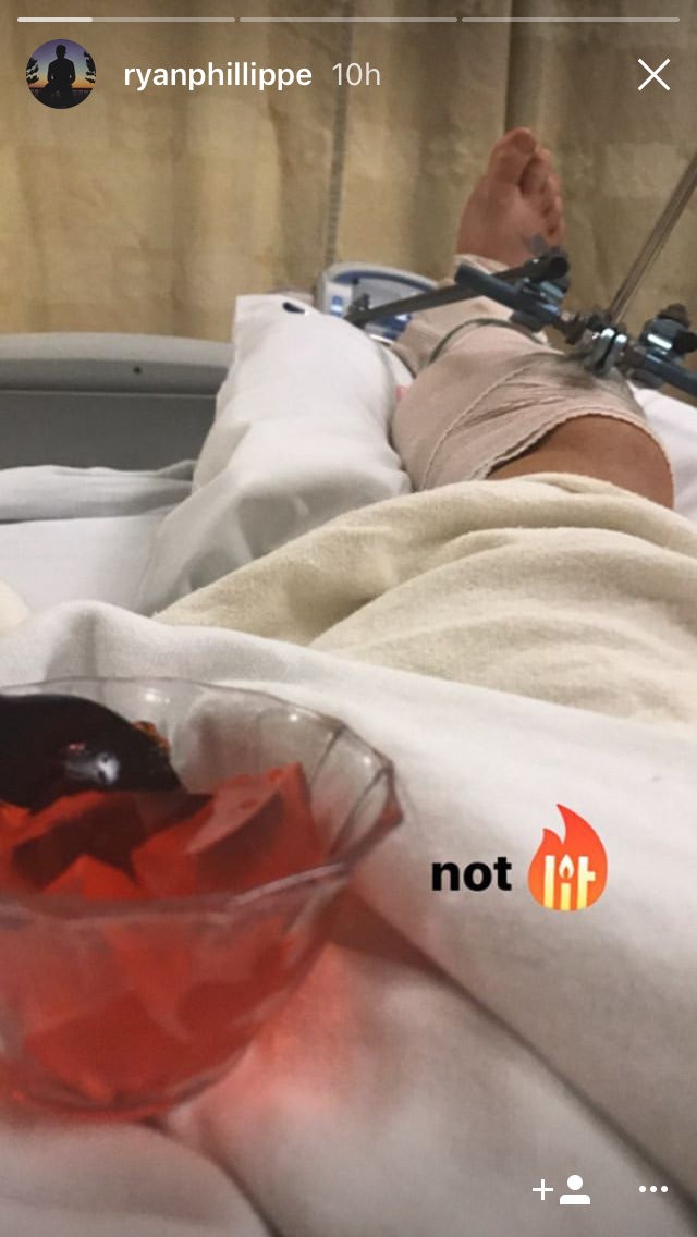 Kórházba került Ryan Phillippe!