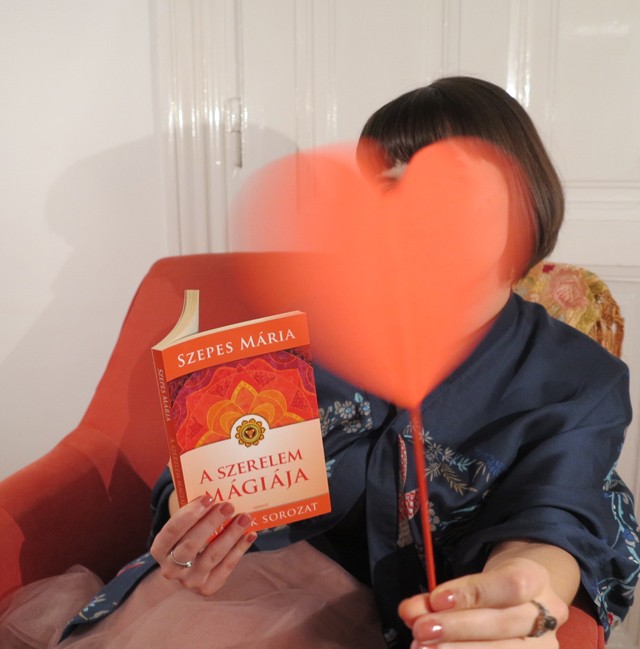 A könyv, amelyben megismerhetjük a mágikus szerelmet