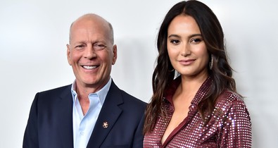 50 éves lett Bruce Willis felesége, Emma Heming születésnapi fotóján a színész is feltűnik
