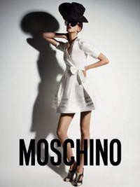 moschino-200x-d000020D10b376193279d.jpg