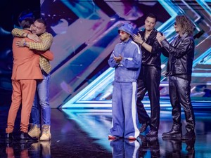 „Már rég ki kellett volna esnie” - dühöngenek a kommentelők, őt küldenék haza az X-Faktorból a kiesők helyett