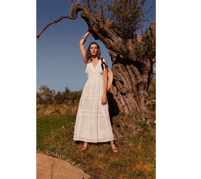 Vintage és kilencvenes évek: szuperelegáns, könnyű ruhákkal készül a Mango nyárra!