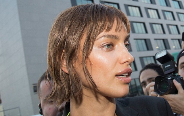 Irina Shayk frufrus bubifrizurával