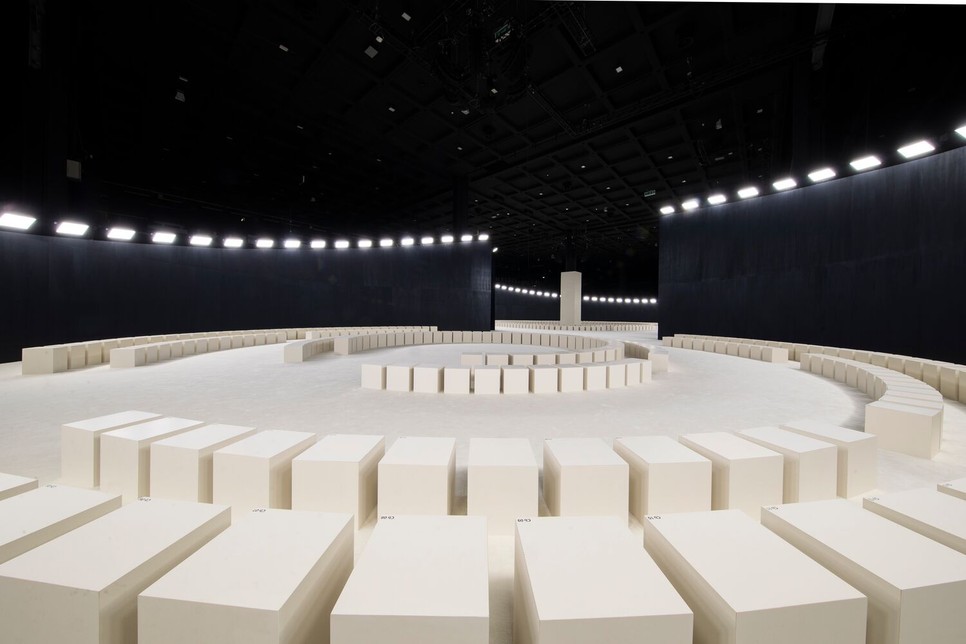 Villa Eugénie, Ferragamo AW23, Milan Fashion Week