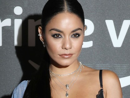 Vanessa Hudgens tényleg fehérneműben érkezett Rihanna partijára