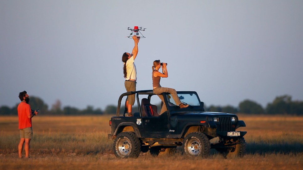 Igazán izgalmas munka egész nap a vadlovak vonulását megfigyelni