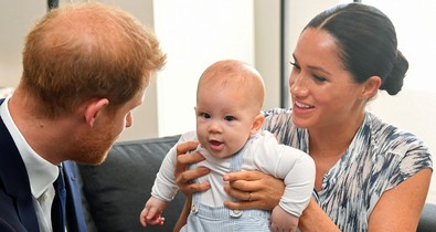 Szupercuki apa-fia fotóval köszöntötte az újévet Harry herceg