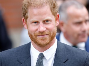 Harry herceg megtörte a csendet: először szólalt meg Károly király rákbetegségéről