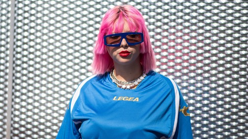 Bár a szépségápolás is terápia - a körmös, a fodrász és a masszőr nem pszichológus