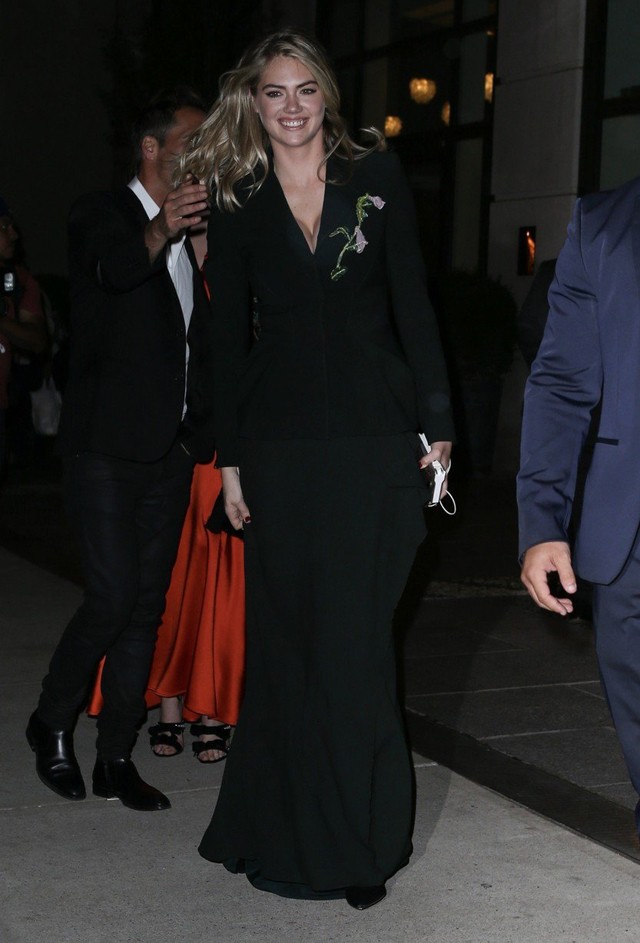 Kate Upton most megmutatta, hogyan lehetsz konzervatív és dögös egyszerre!