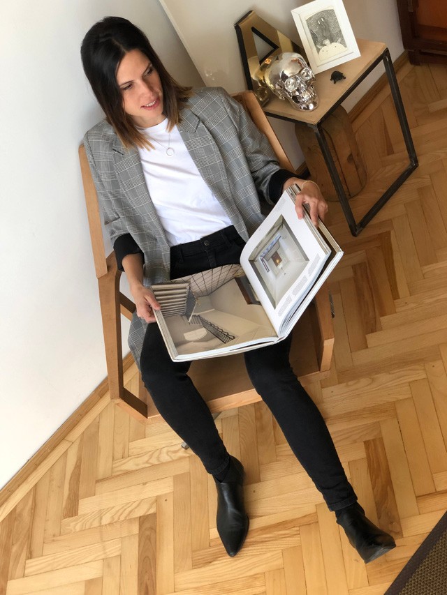 Bertoty Eszter megmutatja, milyen az az elegáns szett, ami a gyűrődést is bírja