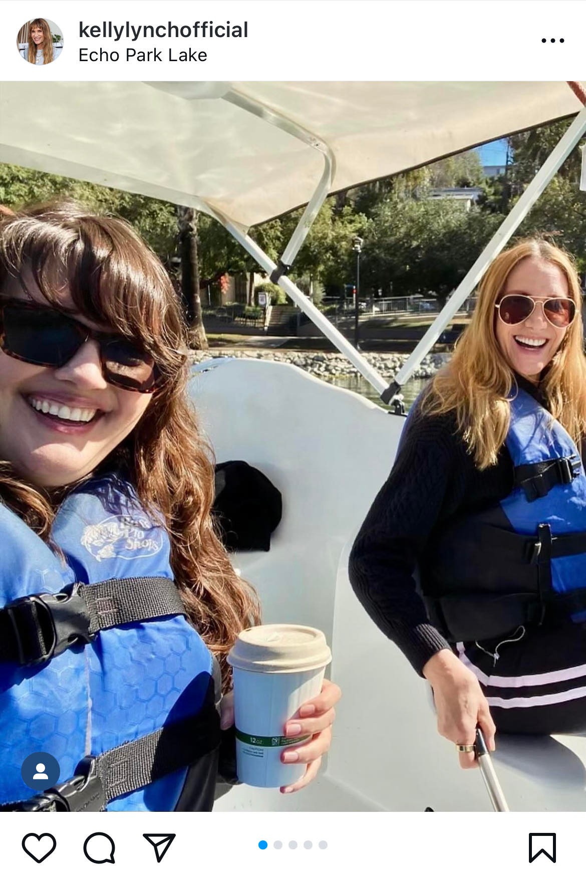 Idén februárban a lányával, akinek épp a szülinapját ünneplik.