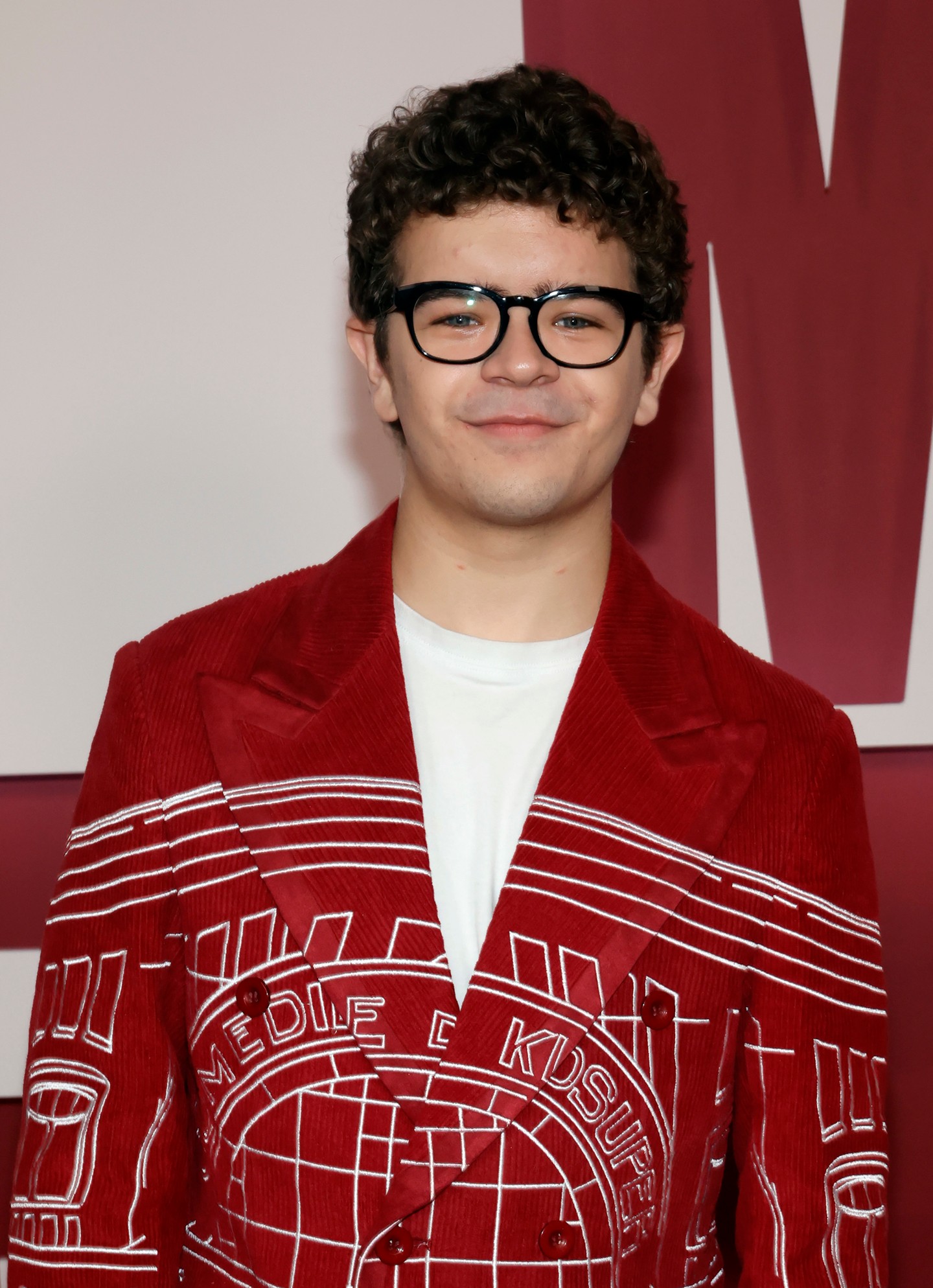 Gaten Matarazzo nemcsak színész, hanem énekes is.