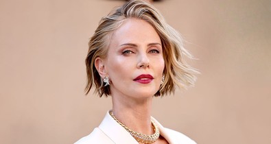 Rá sem ismerni: képeken Charlize Theron elképesztő átalakulása az elmúlt 25 évben