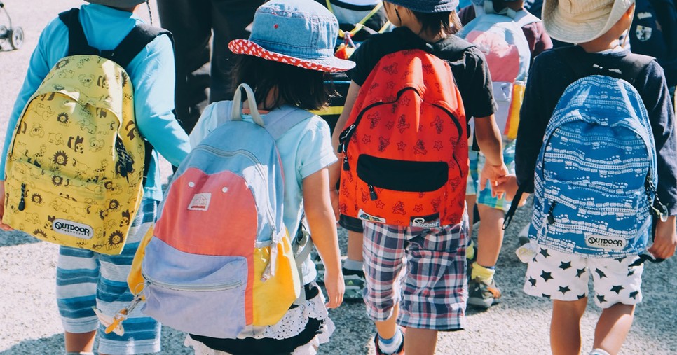 A gyerekekre is gondoltunk: mutatunk néhány szuper iskolatáskát