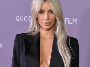 Jaj! Kim Kardashian haja is nagyon rövid lett!