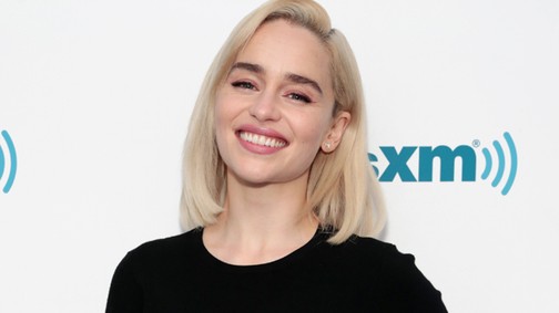 Emilia Clarke haja még a rövidnél is sokkal, sokkal rövidebb lett!