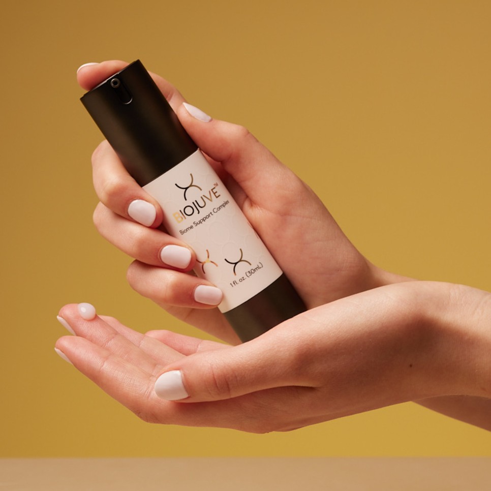 A Biome Support Complex szérumját a megtisztítodd bőrödre, a hidratáló krém alá kend fel