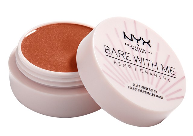 Get the Look: Így készítsd el Hailey Bieber galaxis-inspirálta sminkjét!