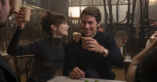 Pszichológus nevezte meg az Emily Párizsban legmérgezőbb férfi szereplőit