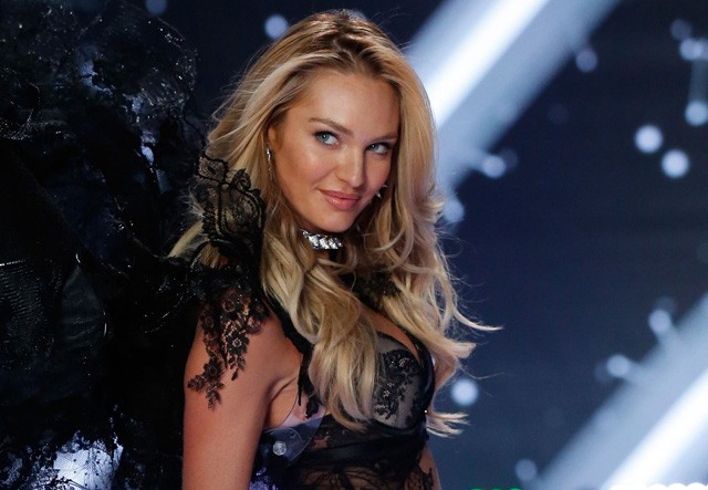 Candice Swanepoel a Victoria´s Secret show-n