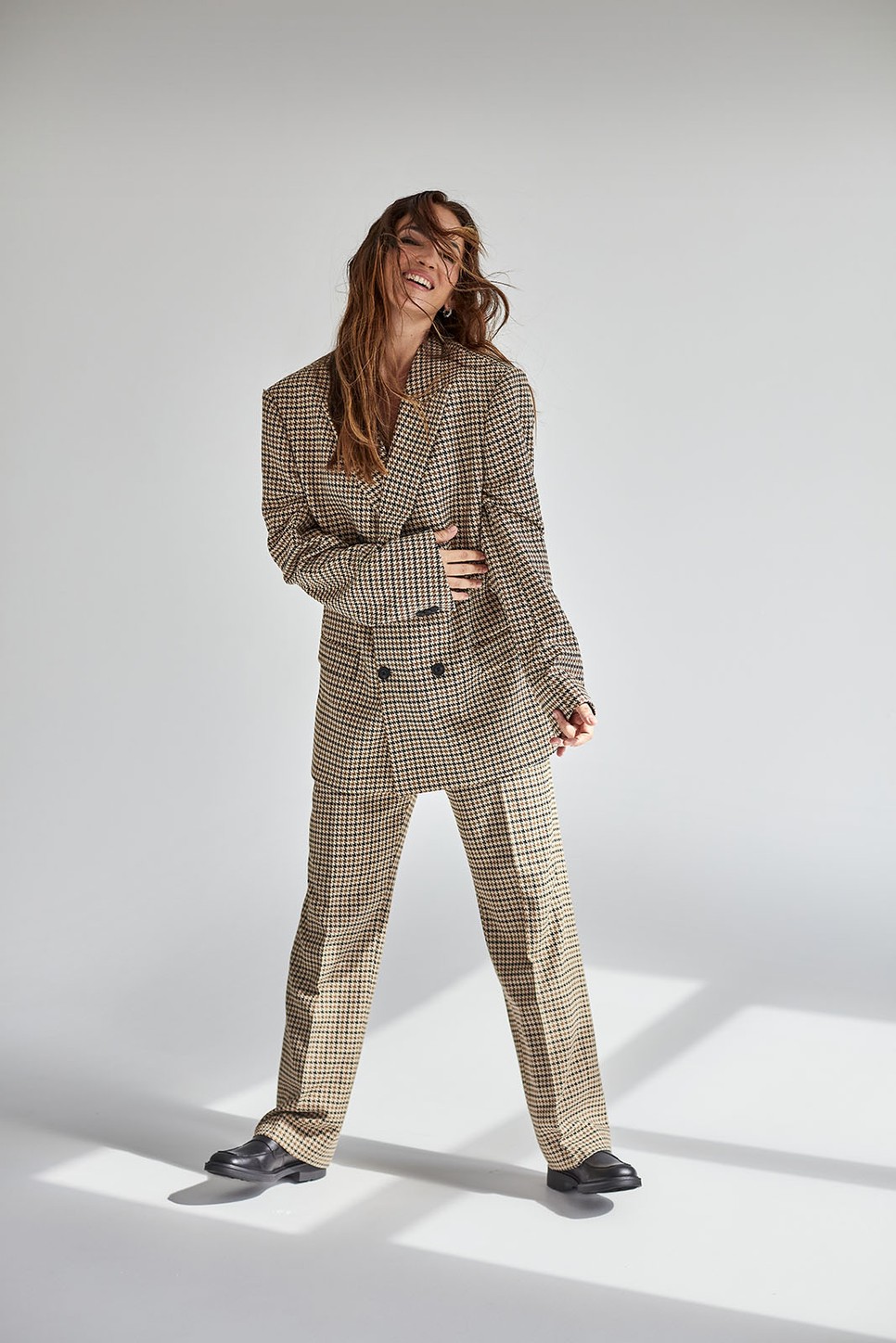 Annoni Zita GLAMOUR 20 digitális címlapinterjú