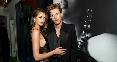 Austin Butler és Kaia Gerber szinte már perzseltek a Vanity Fair Oscar-partiján
