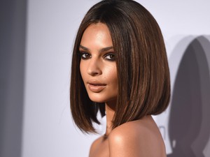 Emily Ratajkowski teljesen kiakadt, mert nagyobbra retusálták a melleit és a száját
