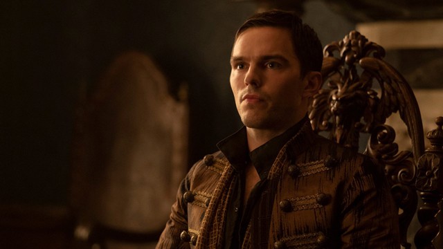 Ahol a hatalom amoralitása tisztán felvillan: Nagy Katalin - A kezdetek című sorozatot ajánljuk