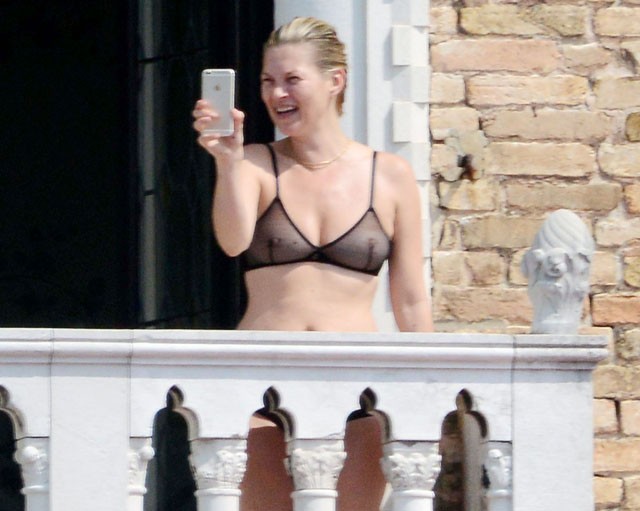 kate moss, nikolai von bismarck, szupermodell, topmodell, bikini, fürdőruha