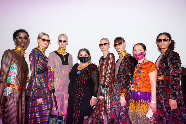 A divat az önkifejezés mellett szólhat kulturális értékek megjelenítéséről is: 10 éves a Romani Design